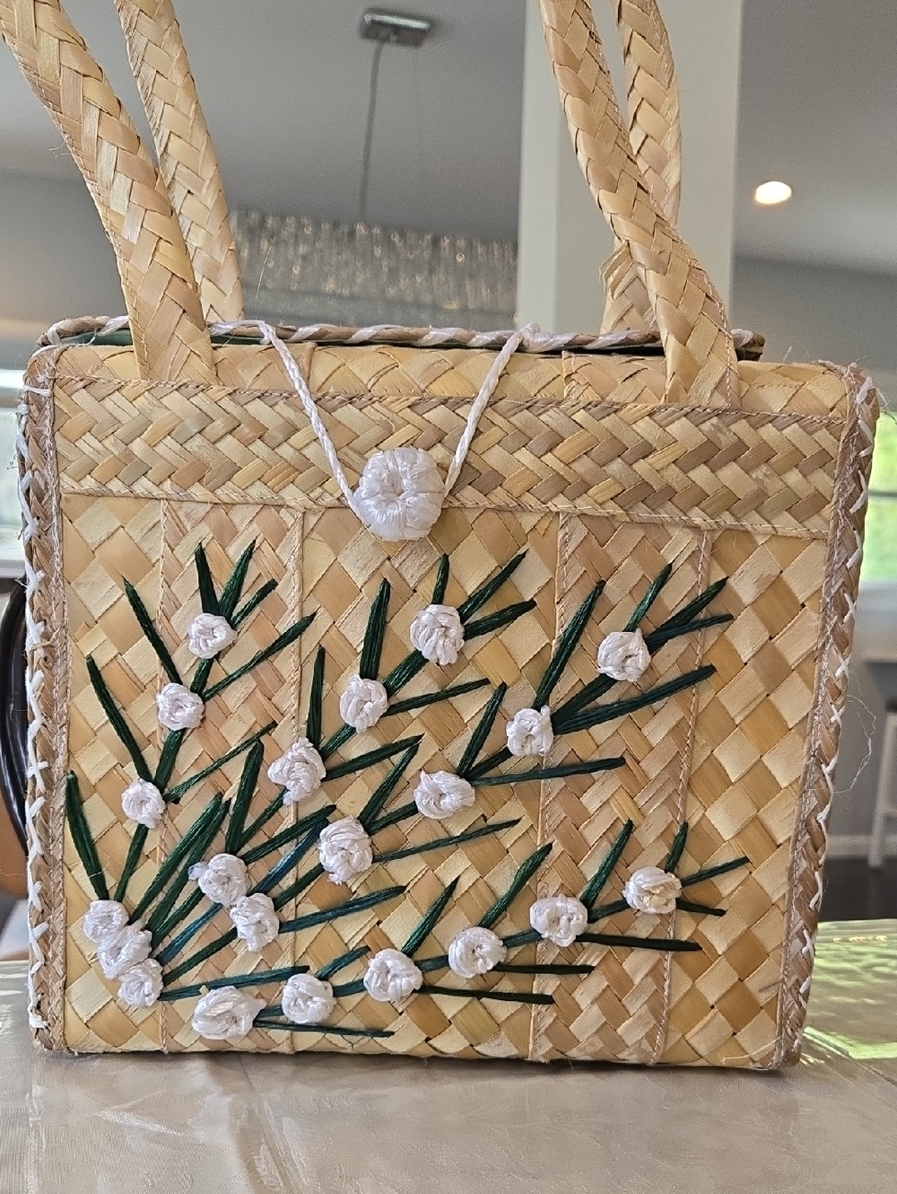 Handwoven Straw Tote Bag with White Rosette Embroidery - Picture 3 of 14